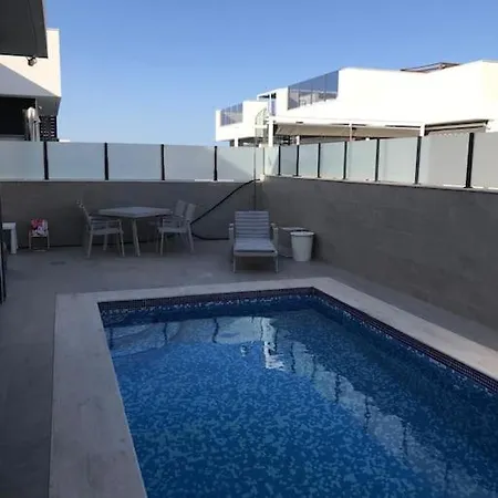 Krasna Se Soukromym Bazenem Villa Daya Nueva